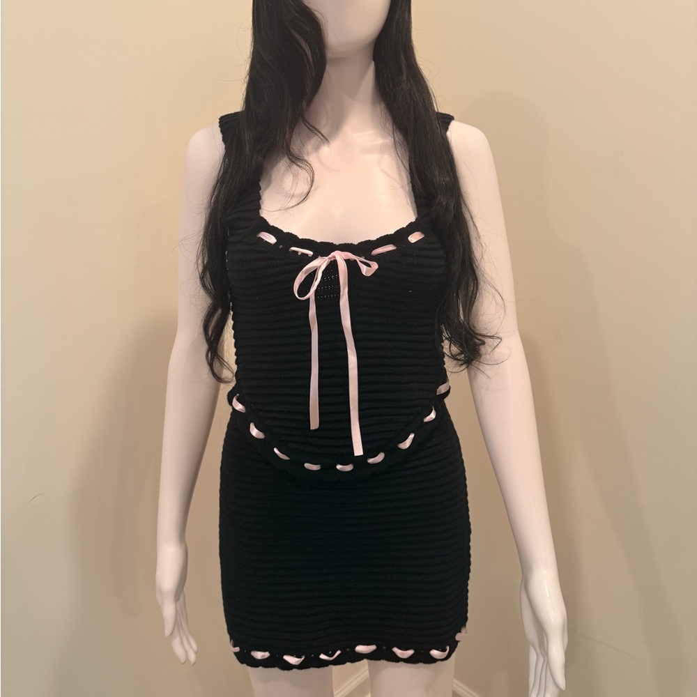 More to Come Black and Pink Knit Skirt Set